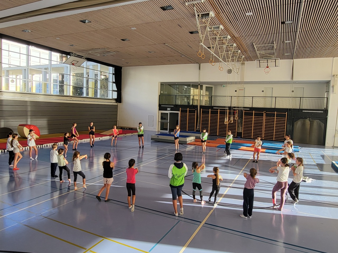 Allenamento dei gruppi giovanili della Società Federale Ginnastica Bodio